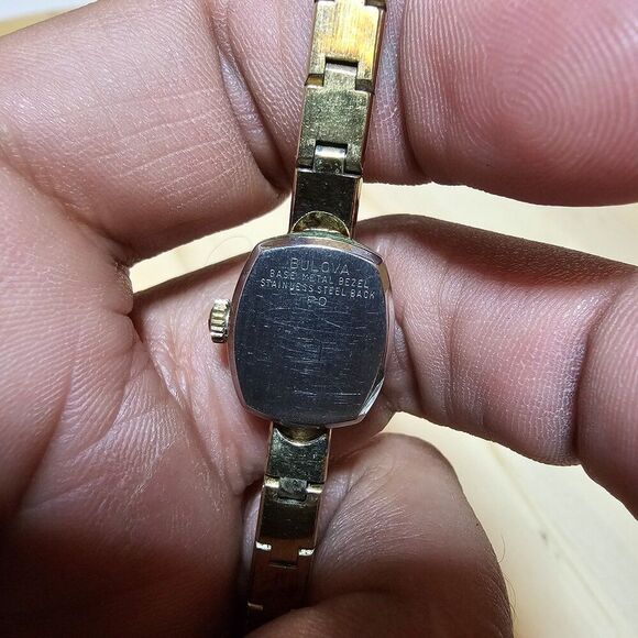 Vintage Bulova P-0 Ladies Gold Plated Cocktail Watch Mechanical Wind Working - Picture 10 of 12